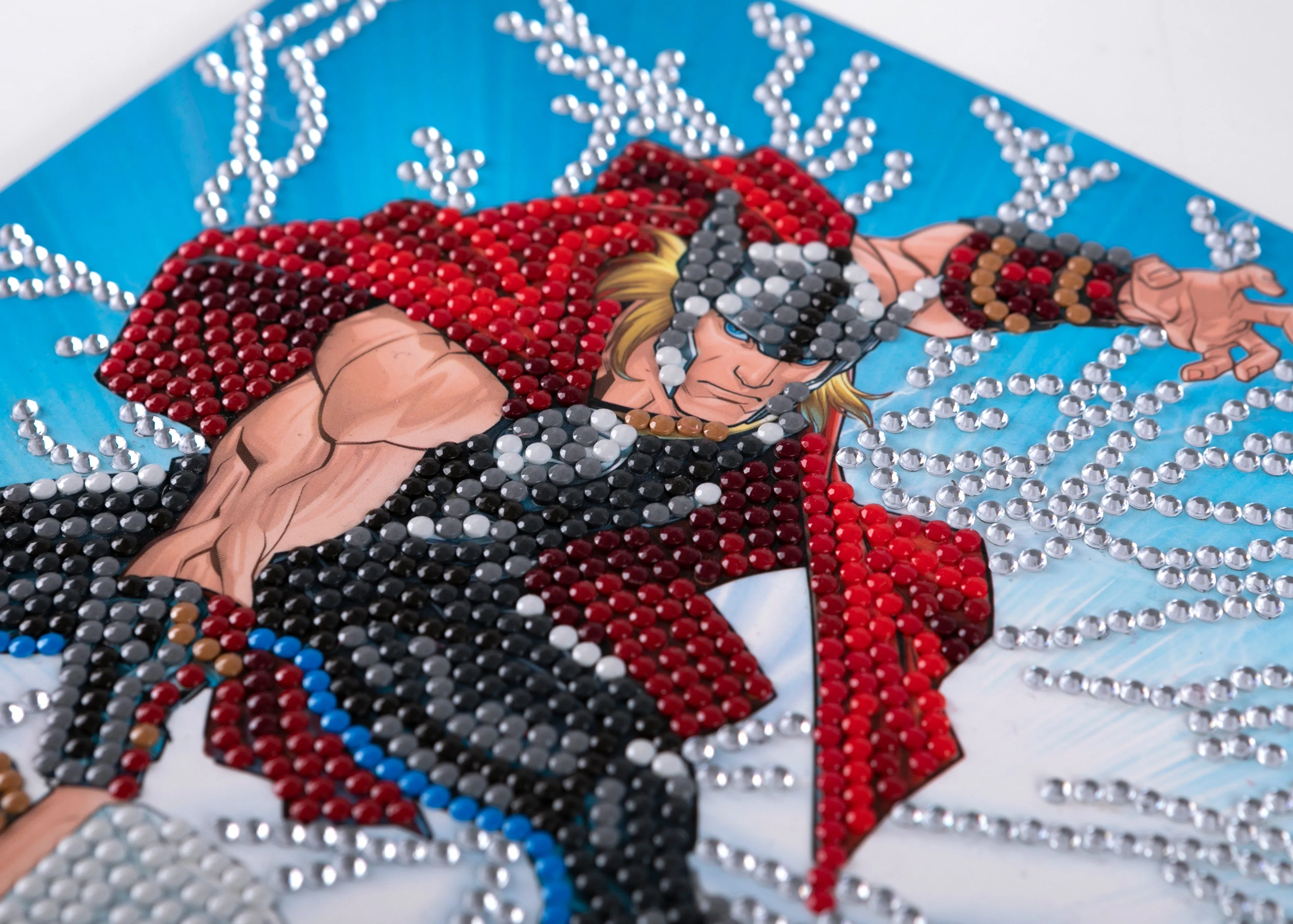 CCK-MCU906: Thor 18x18cm Crystal Art Card