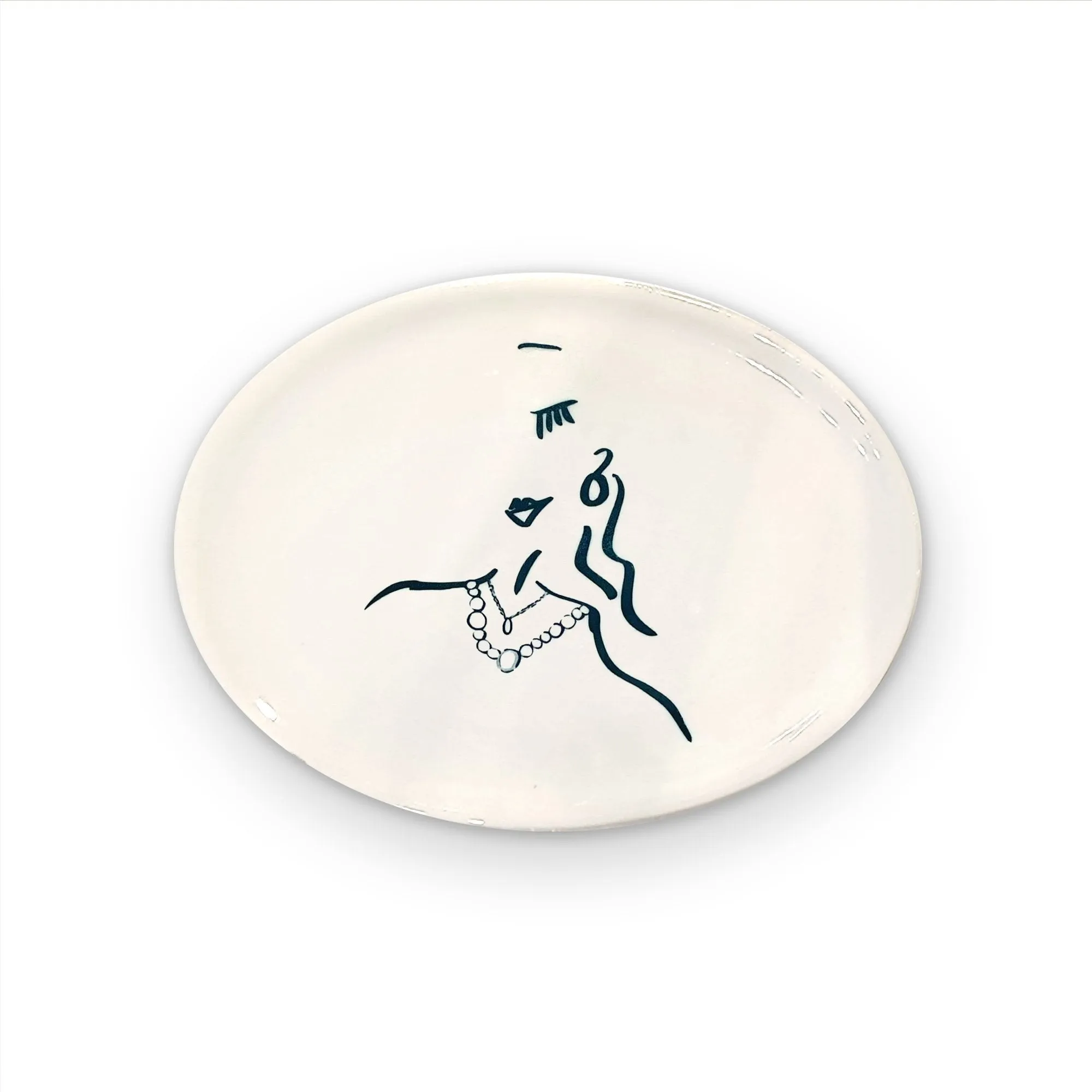 Complimentary Porcelain Jewelry Dish on orders over $750 from 12/10-12/13 - Only 1 Gift Per Customer