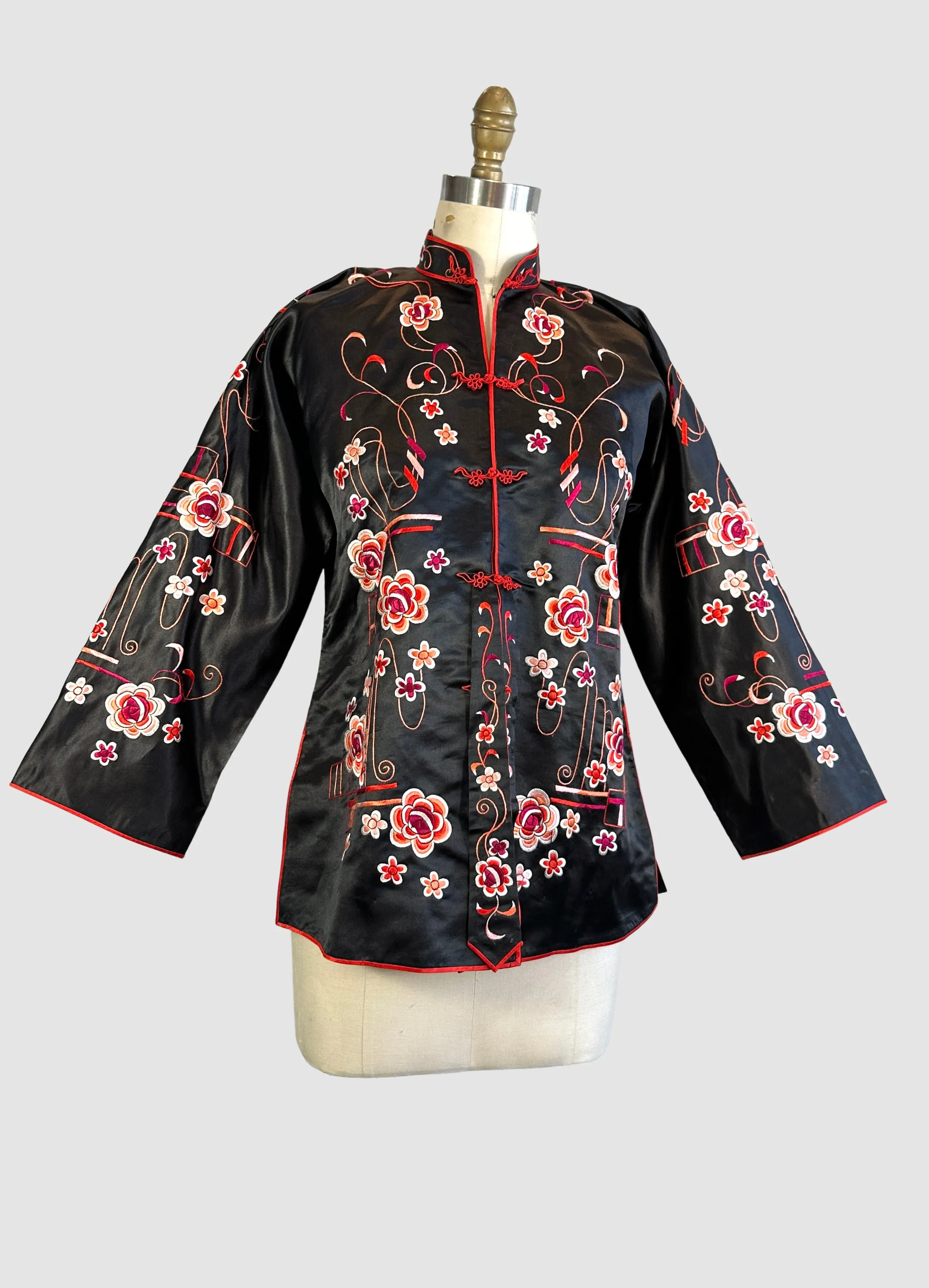 FINE CHINA 30s Silk Embroidered Jacket • Small